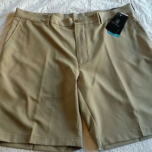 PGATour golf men shorts beige size 40